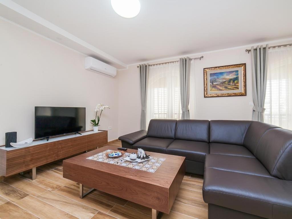 Apartments Balbo Bijela Room photo